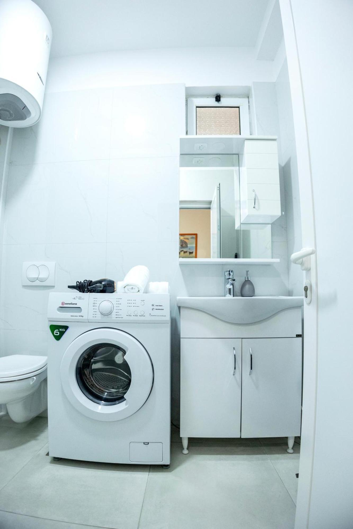 Cozy Flat Near Air Albania Stadium 1 Apartament